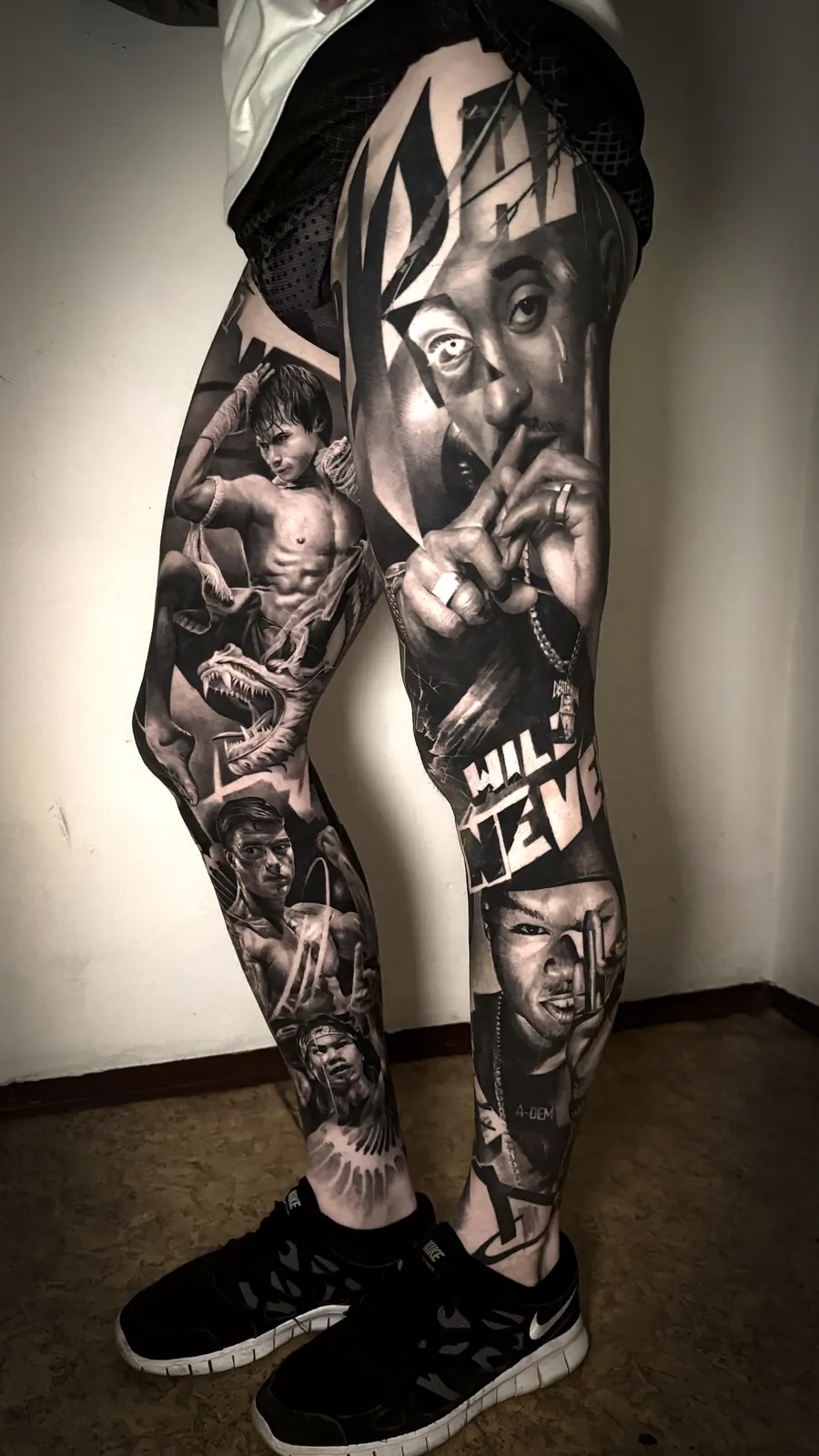 Tatuaje cicatrizado: Hip-Hop Bein-Sleeve, tatuado por A-Dem